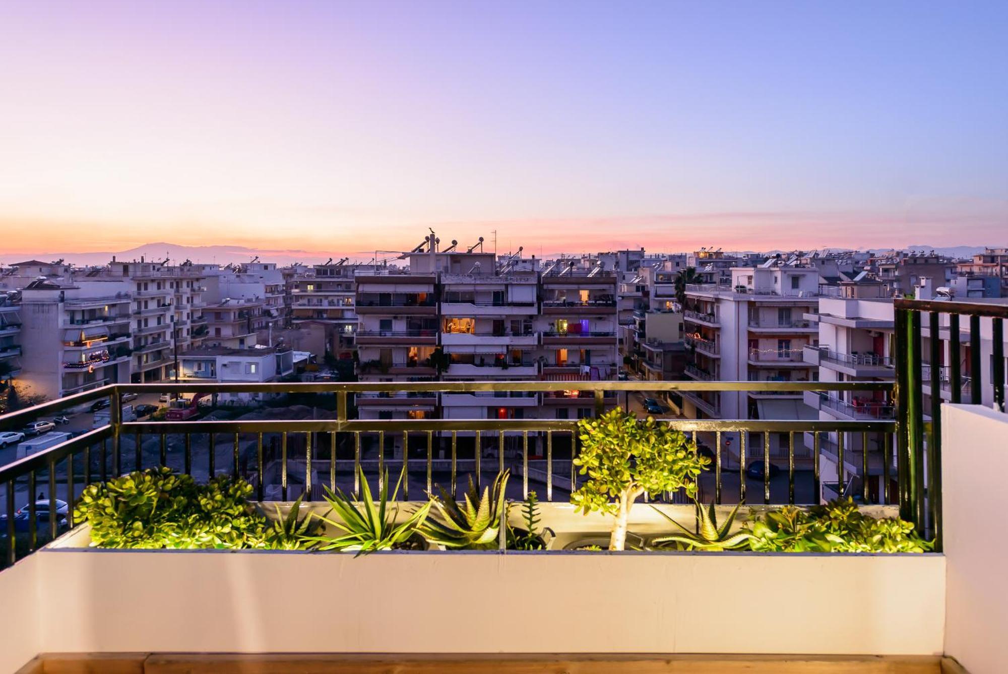 Appartement Lucy In The Sky With Diamonds à Kalamata Extérieur photo
